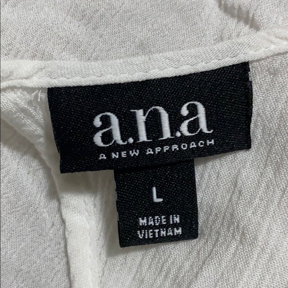 🔥🔥 a.n.a Tank Top - Picture 3 of 3